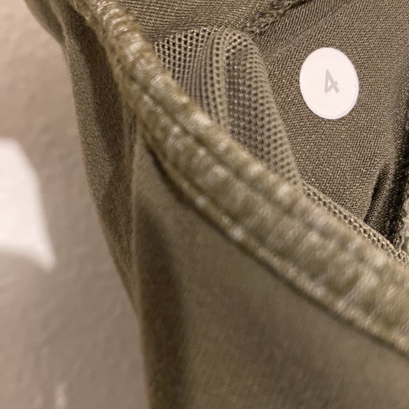 lululemon athletica Tank with Built in Shelf Bra; Satnam Camo Tank - Picture 7 of 8